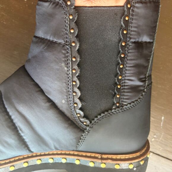 Free People Atlas Puffer Chelsea Boot in Black Bike Moto Size 38 US Size 7.5 - Picture 12 of 16